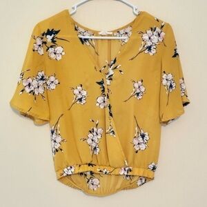 Yellow floral print Flutter Sleeve Cropped Blouse